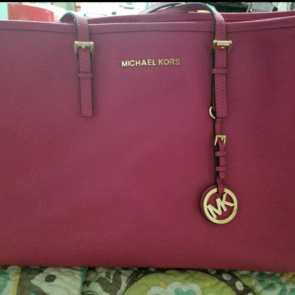 Michael Kors Jet Set Travel